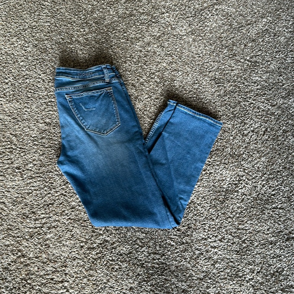 Vigoss distressed jeans
Thompson Tomboy
Size 30